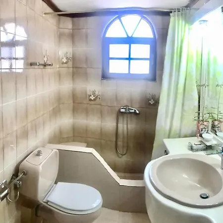 Petrothalassa View 克兰尼蒂