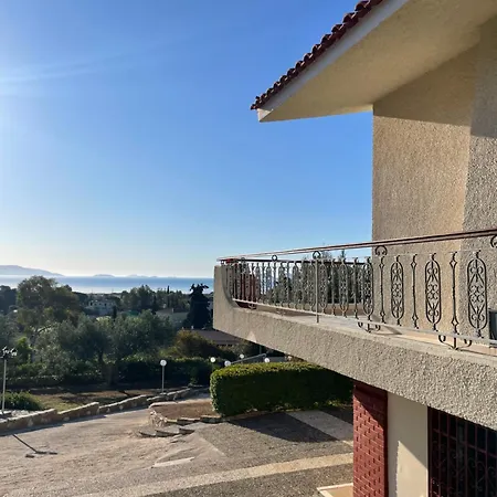 Nyaraló Petrothalassa View *