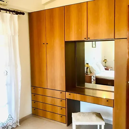 Petrothalassa View Дом отдыха Кранидион