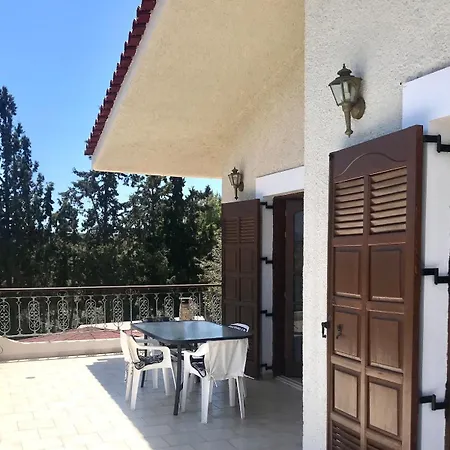 Nyaraló Petrothalassa View Kranídi