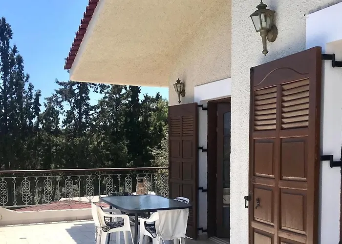 Nyaraló Petrothalassa View Kranídi